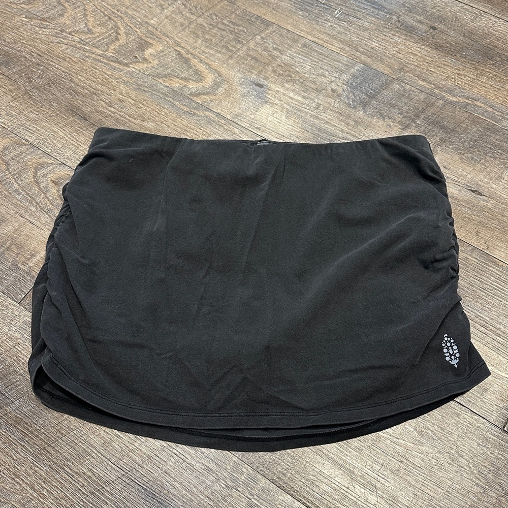 Free People Movement Black Sqort Medium